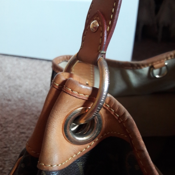 Traded ❤️ Louis Vuitton Galleria - Picture 8 of 16